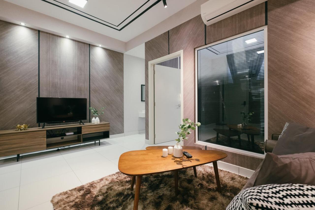 Arte Mont Kiara 3Pax Jacuzzi Pool Gym Near Mitec Matrade Kuala Lumpur Exterior foto